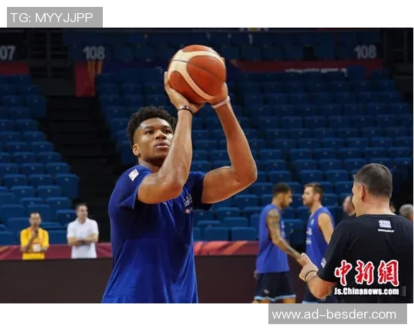 热刺官方确认图多尔将参加欧冠赛前发布会引发关注
